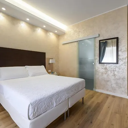 La Meraviglia- San Pietro - Vatican Area Guest house